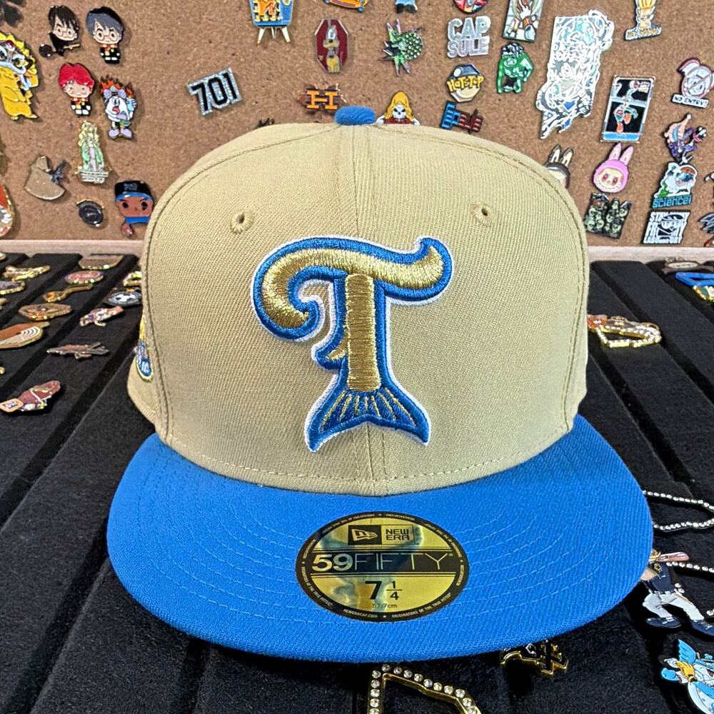 Exclusive New Era 59FIFTY Tampa Tarpons Fitted Cap Beige/Blue 7 1/4 League Patch